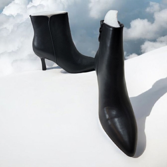 Coutgo Women's Size 6.5 Elegant Kitten Heel Black Ankle Boots - Picture 5 of 8